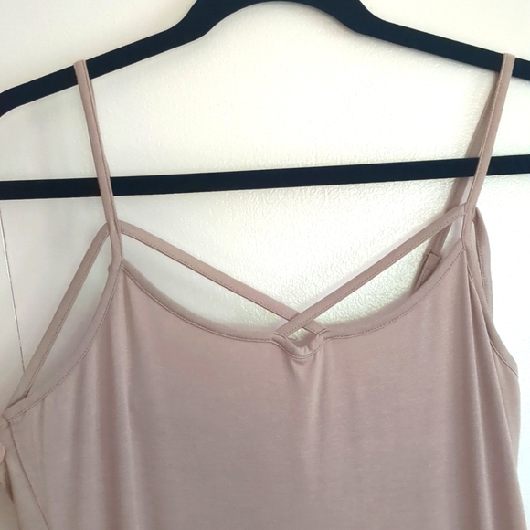 Dress Slip - Picture 3 of 7